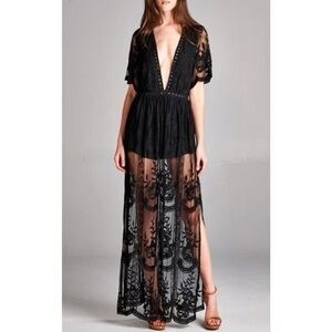 Honey Punch Elegant Black Lace Maxi Dress